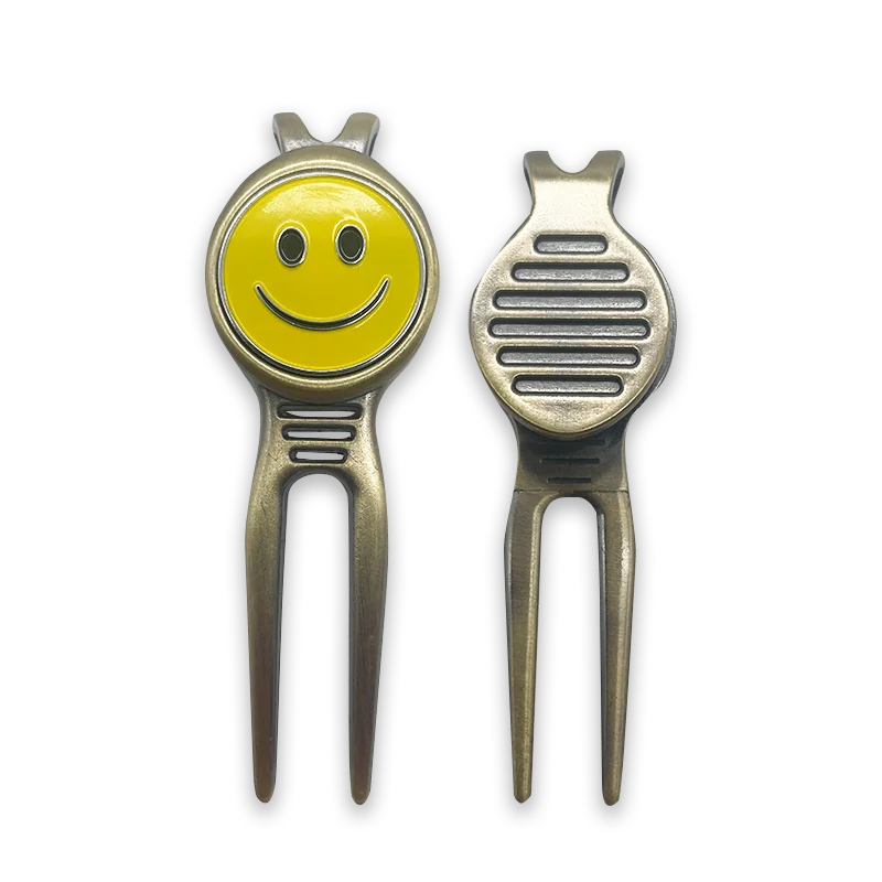 Custom Logo Durable Zinc Alloy Club Cleaner Magnetic Ball Marker and Divot Repair Tool Golf Divot Repair Tool With Ball Marker