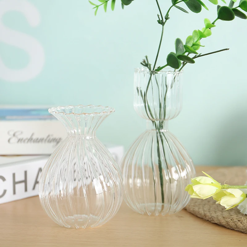 Factory Supplies 18cm high glass vase Transparent Cylinder Glass Vase home decoration