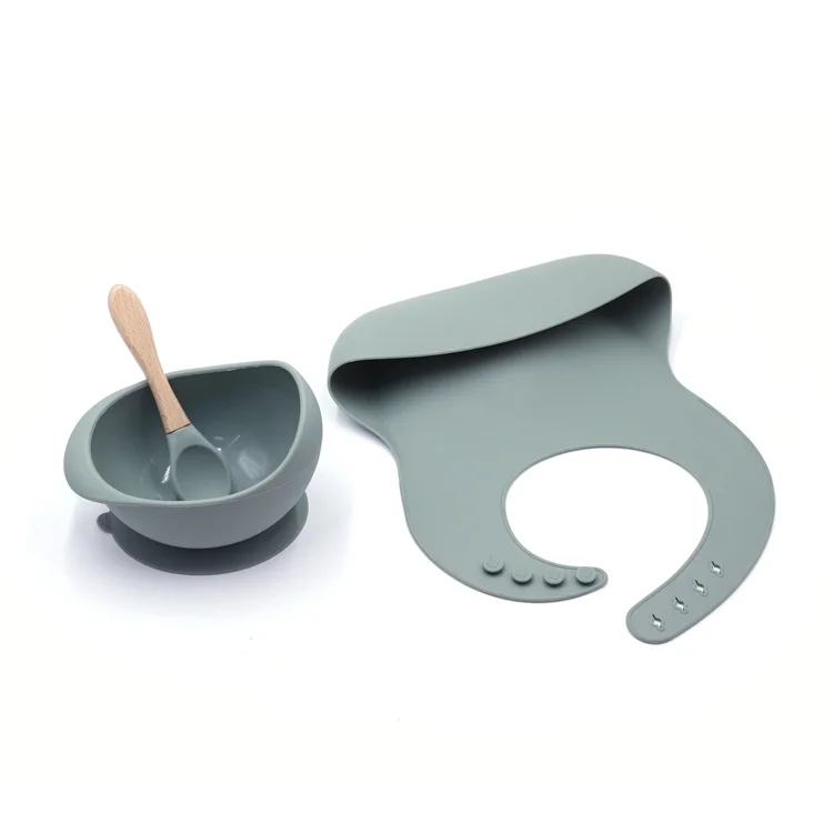 
New Eco Material Adjustable Size Food Grade baby Bibs Bowl Sets baby Silicon Spoon For Babies 