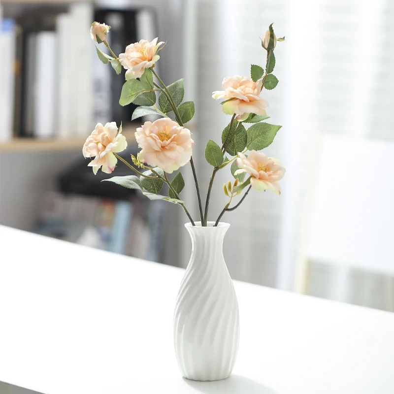 Wholesale Custom Modern Nordic Style Creative Gift Home Decoration Handmade Ceramic Vase