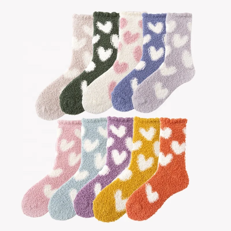 Высококачественные пушистые короткие женские зимние теплые носки с принтом сердца