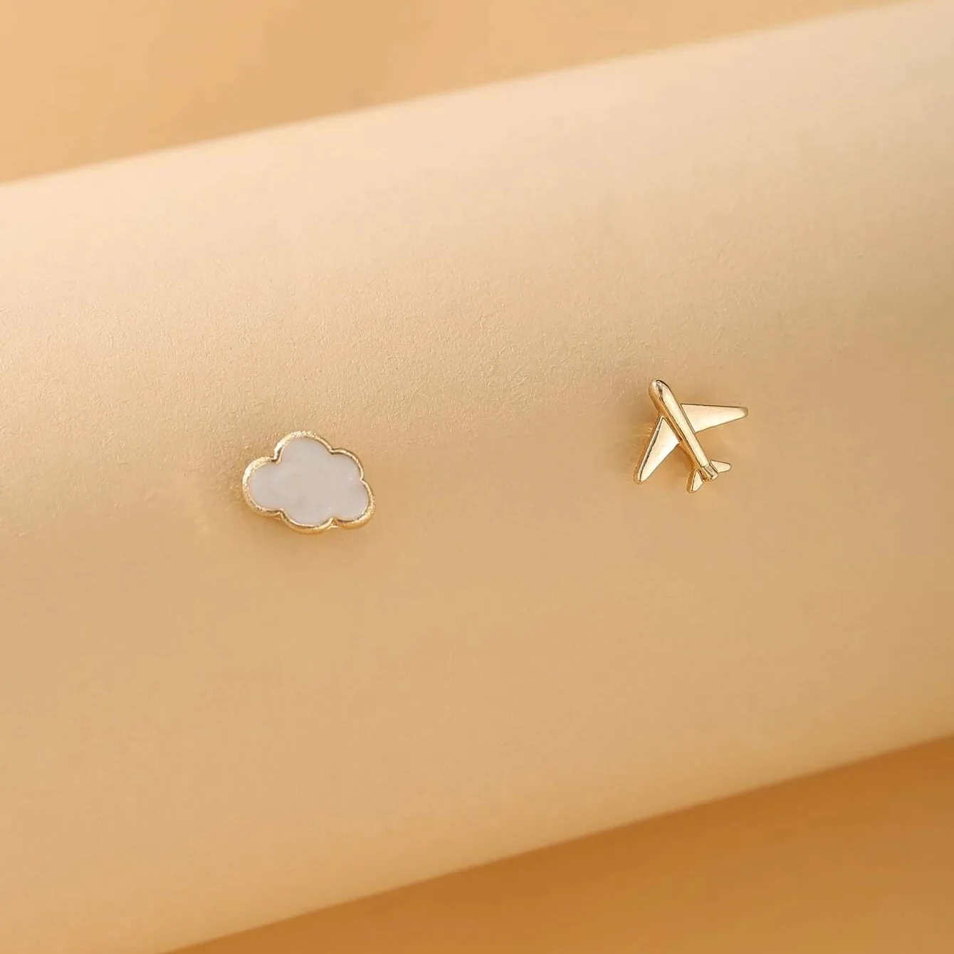 Summer Cute Mini Asymmetry Airplane White Cloud Enamel Earring stud For Women girls