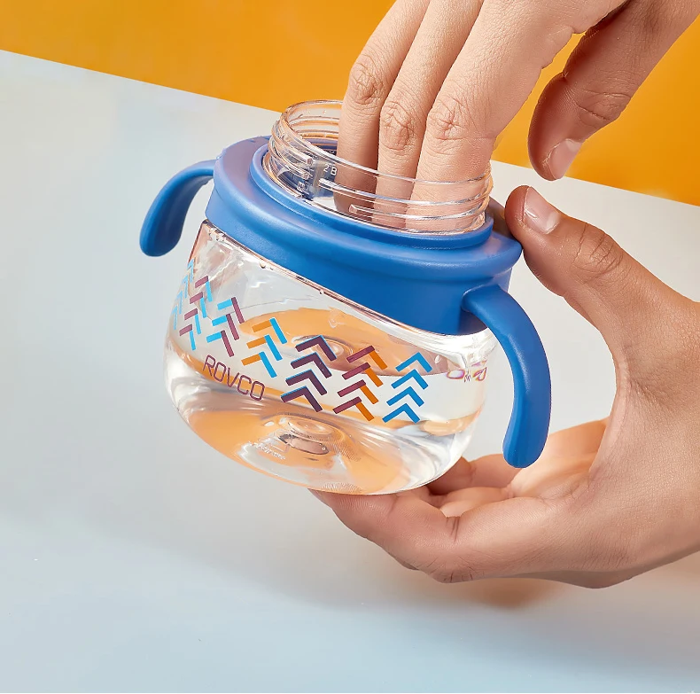 Hot Sale Reusable Plastic Cute Cartoon Kids Water Bottles With V-shaped & direct drinking nipple