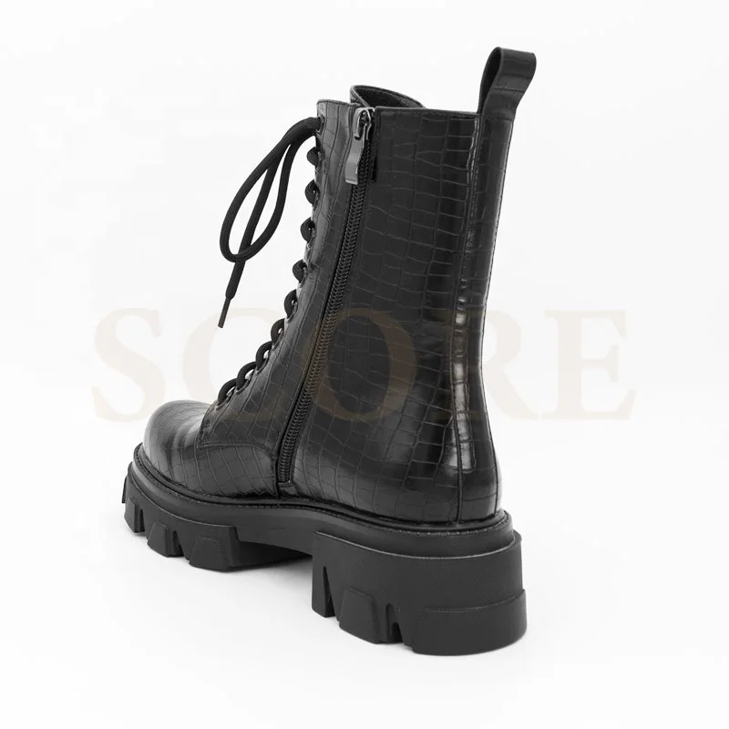 
2021 Trendy women chunky outsole round toe leather boots short boots for ladies 