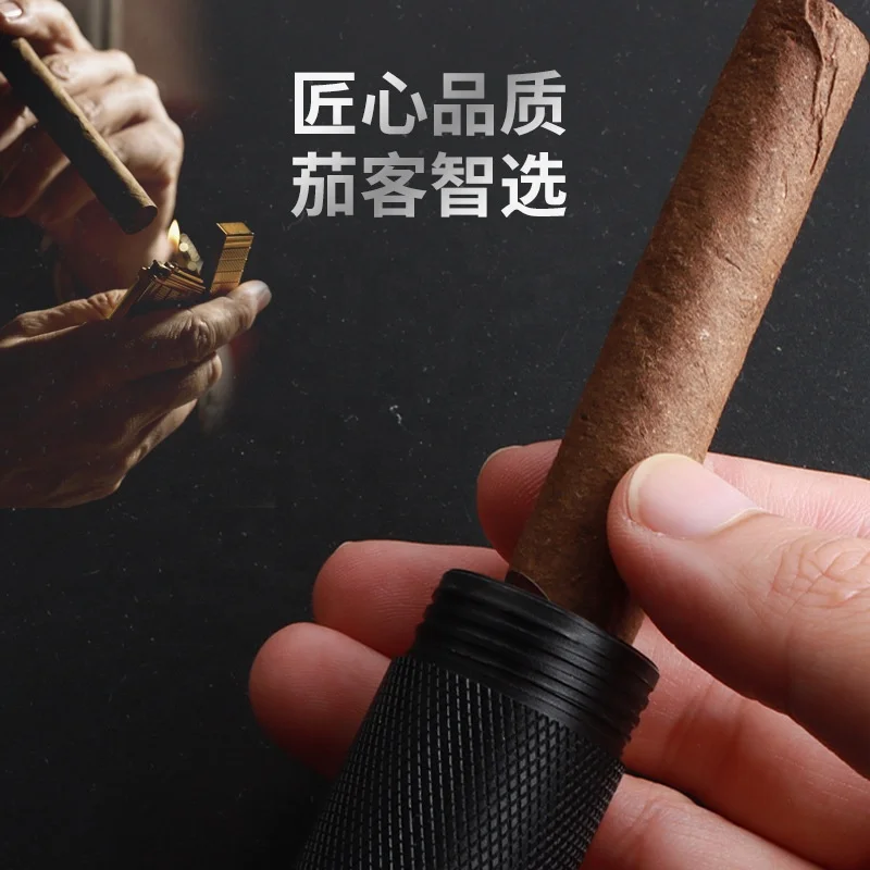 Удобный источник металлических сигар. Хранение сигар является модным. Тубы для гумканты могут быть оптовыми по производству