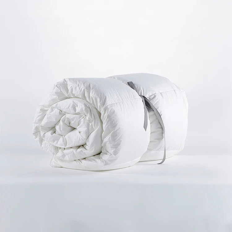 Top quality hotel goose feather down white comfort soft warm quilt and pillow set