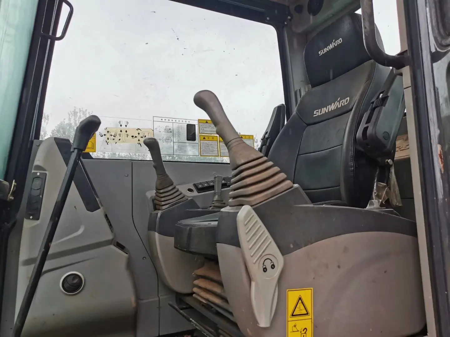 Sunward used excavator and crusher hydraulic hammer cheap hydraulic mini excavator micro bucket excavator for sale