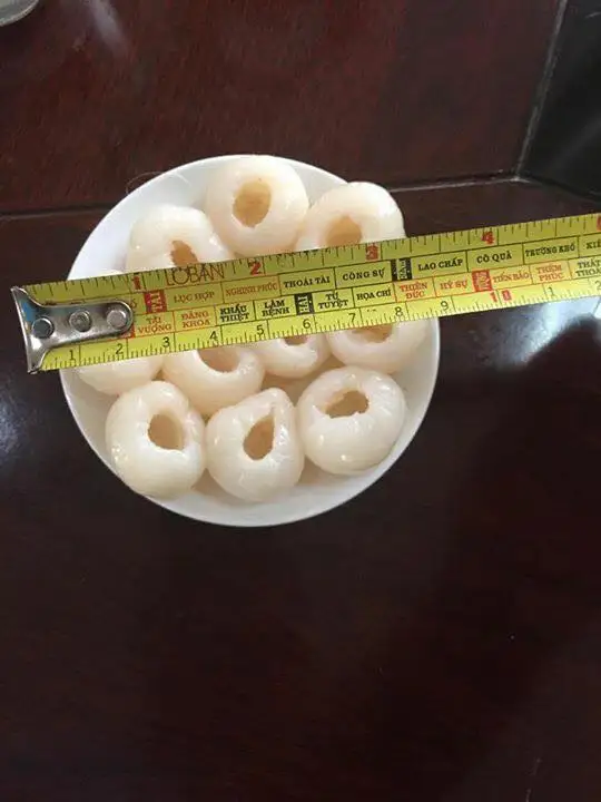 SUPER DELICIOUS CANNED LYCHEES