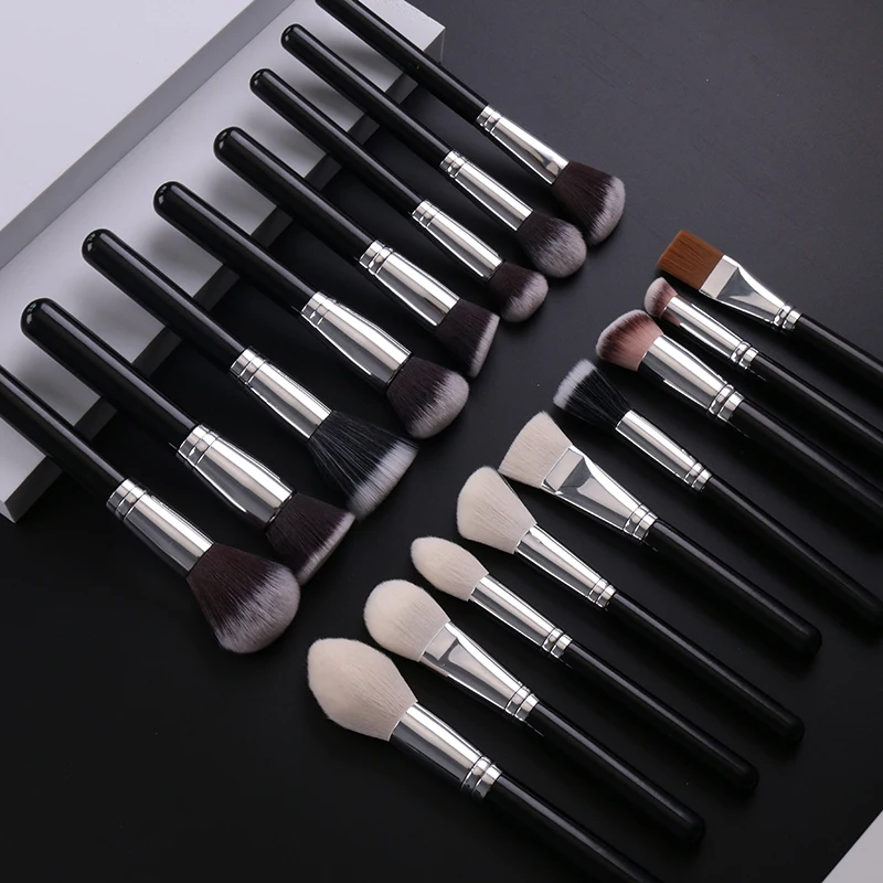 IPRESTA wholesale makeup brushes custom logo make up makeup brush set private label shiny black makeup brushes for make up