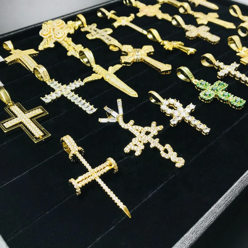 Iced Out Fast Delivery Cross Pendant Necklace Hip Hop 14k Gold Plated Zircon Cross Pray Jewelry Pendants