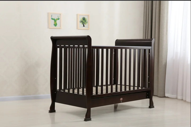 
2015 Best Quality Wooden Baby Cot 