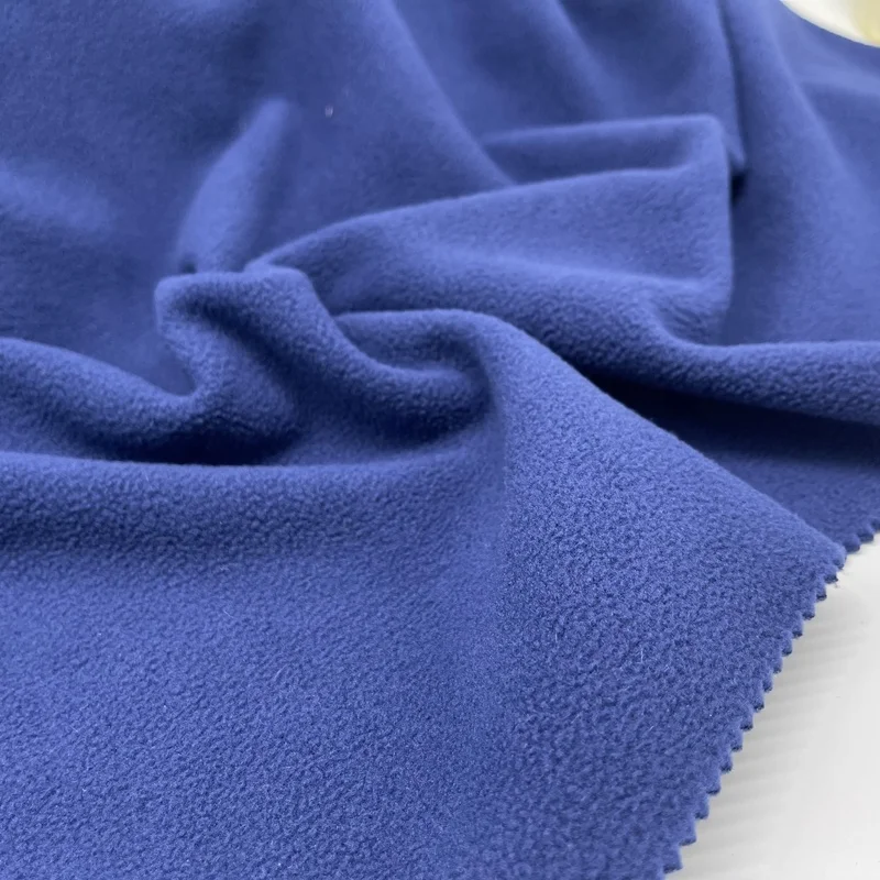 Customization Free samples knitted brush 100%polyester velvet polar fleece fabric for winter clothes suit hoodie