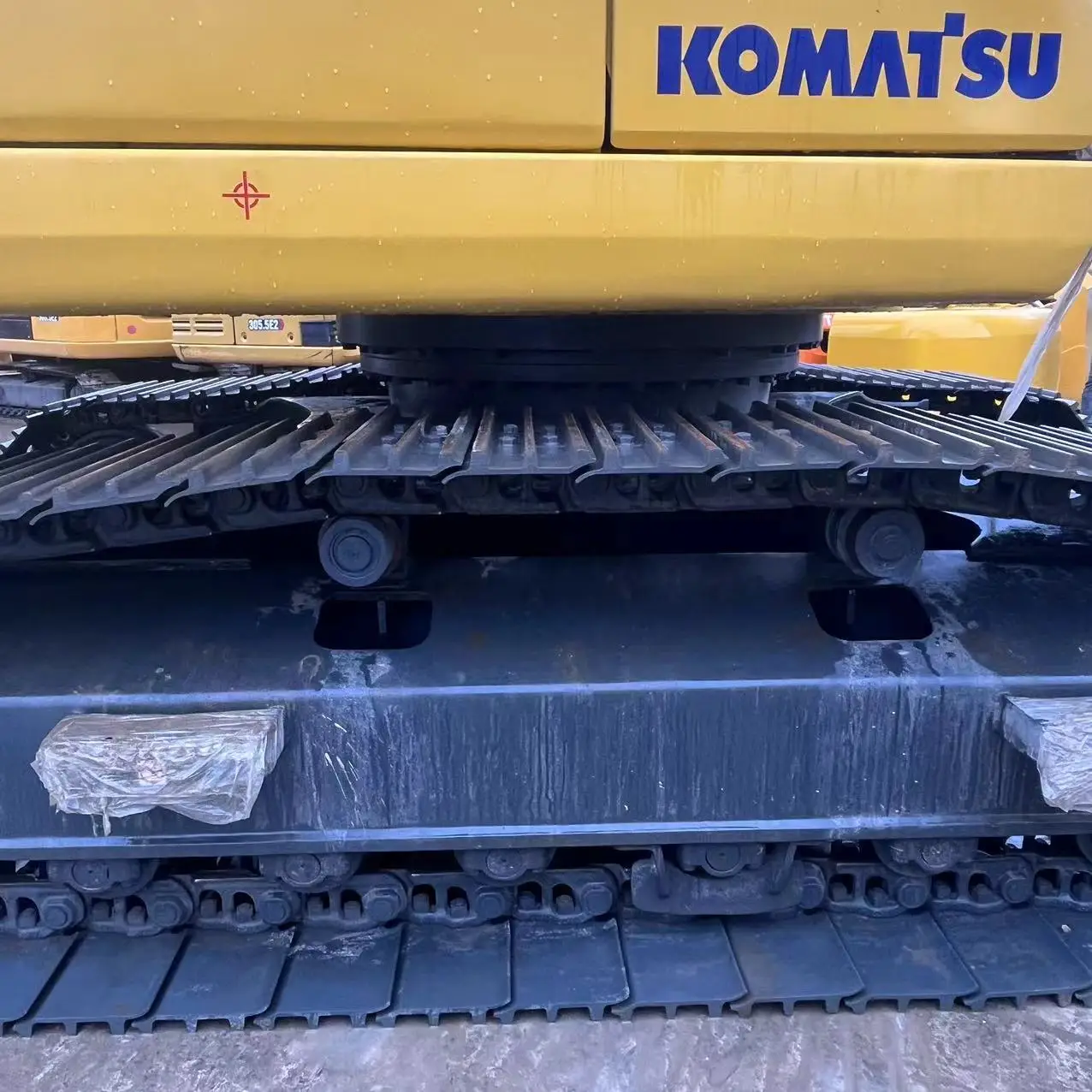 High performance used Komatsu PC220-7 efficient construction machine ,22ton hydraulic crawler excavator Japan for sale