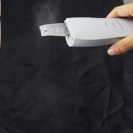 Портативный ультразвуковой аппарат для удаления черных точек на лице