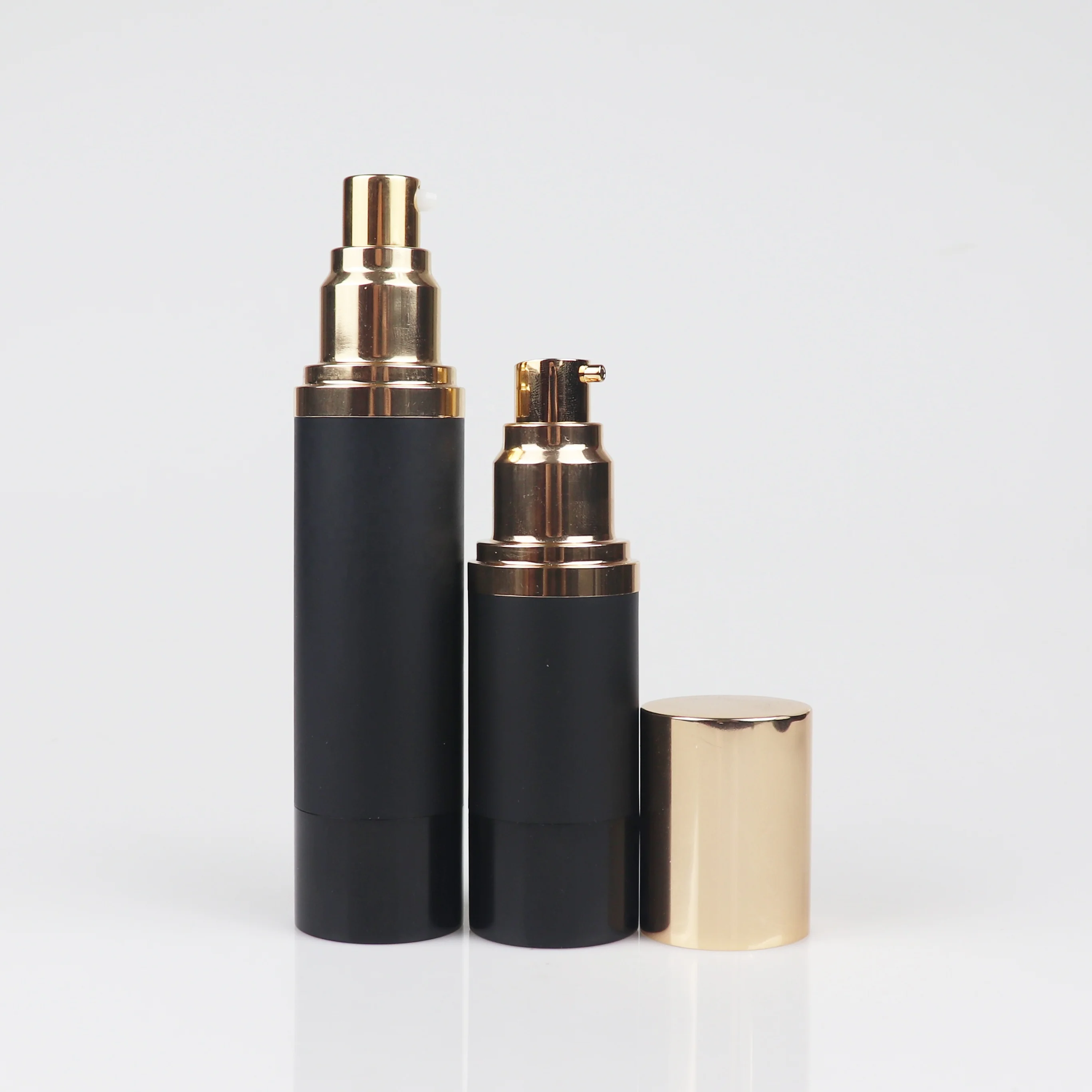 30ml 50ml matt black gold pump cap airless bottle for lotion gel in stock