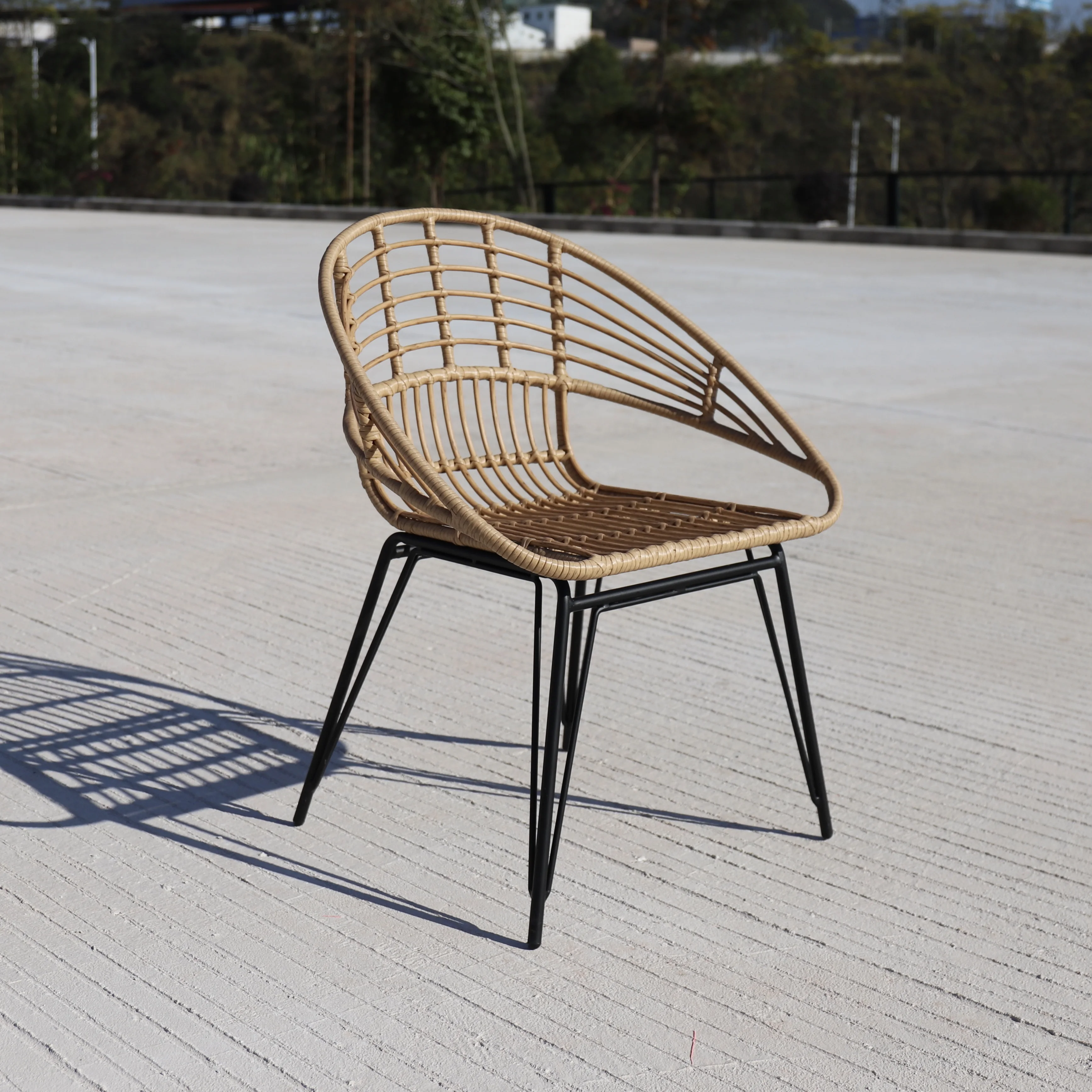 MCI Factory Outdoor Patio Hot Sales High Quality Plastic Rattan Sun Lounge Chair For Sale