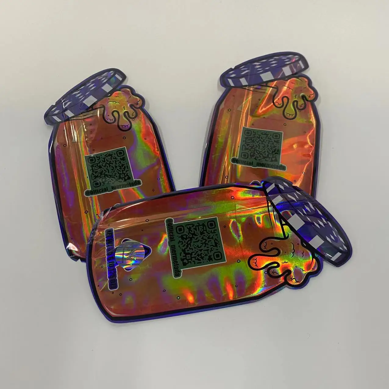 Customized Wholesale Die Cut  7G Plastic Special Shaped  Smell Proof  Aluminum  Foil Candy Packaging Edible Mylar Cali Bags