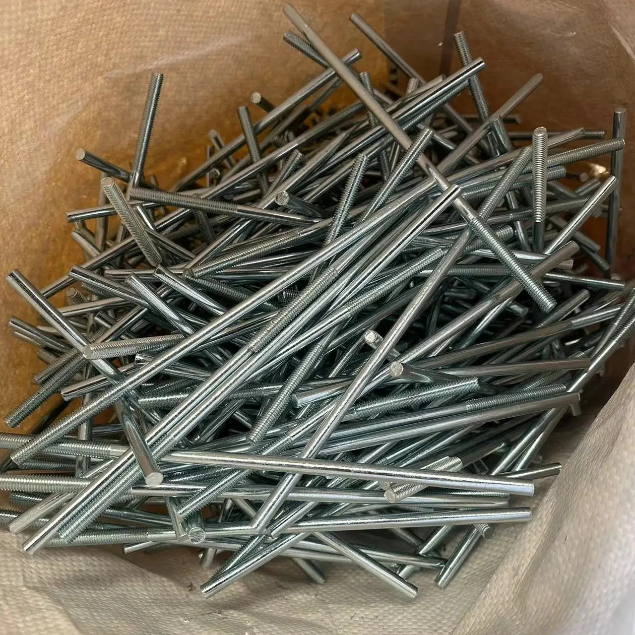 Straight Stud Bolt Zinc plated 8*250  thread length  60mm