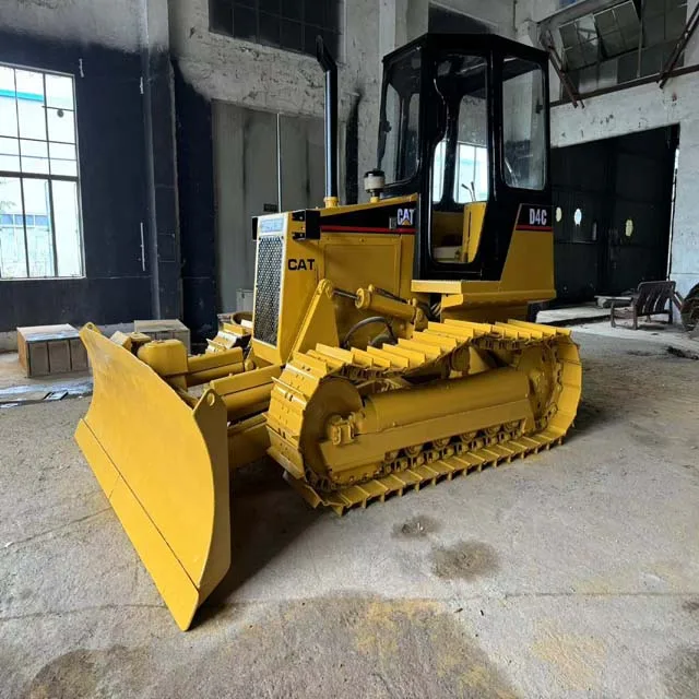Used CAT D3C Bulldozer Mini Crawler Bulldozer D3C D4C Used Cat Mini Bull Dozer D4C Caterpillar D3C D3G D4H D5G for sale