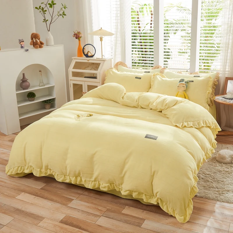 Wholesale Customized Mink Luxury Flannel Fleece Printed Quilt Bed Sheet 100% Silk Bedding Set