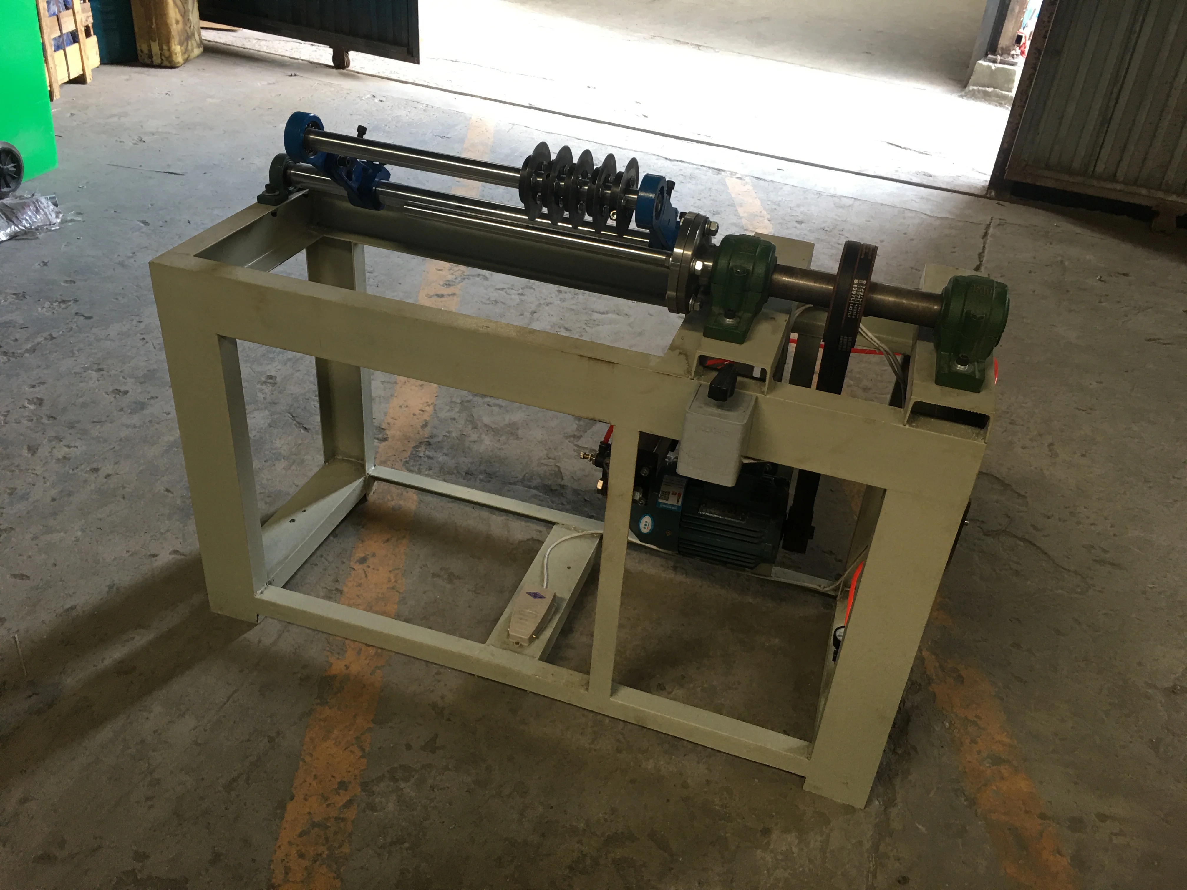 
Automatic Paper Core Cutting Machine/tube Core Cutter/paper Core Making Machine 