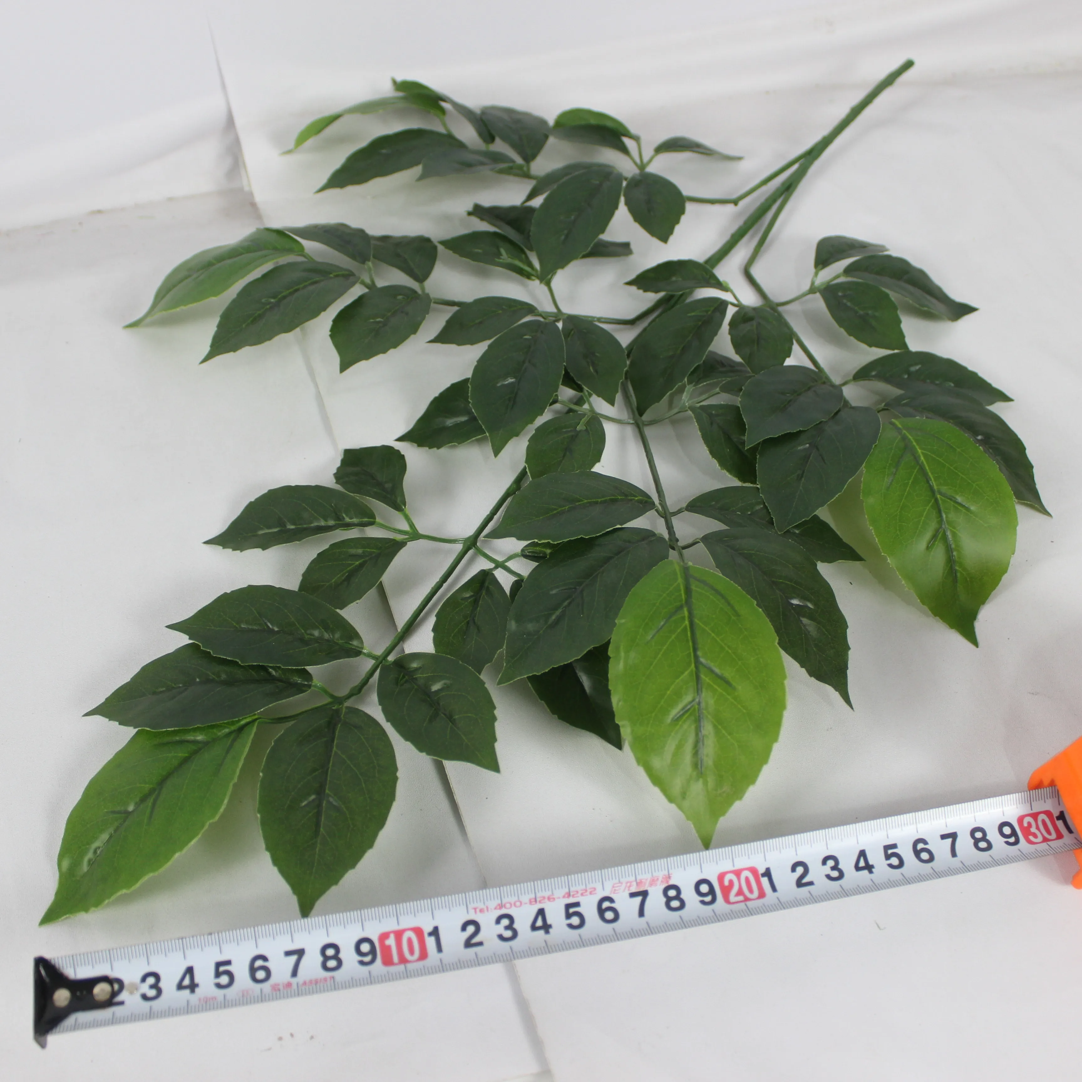 Artificial green camphor tree leaves branches Tropical plants 2021 new stlye faux leaf