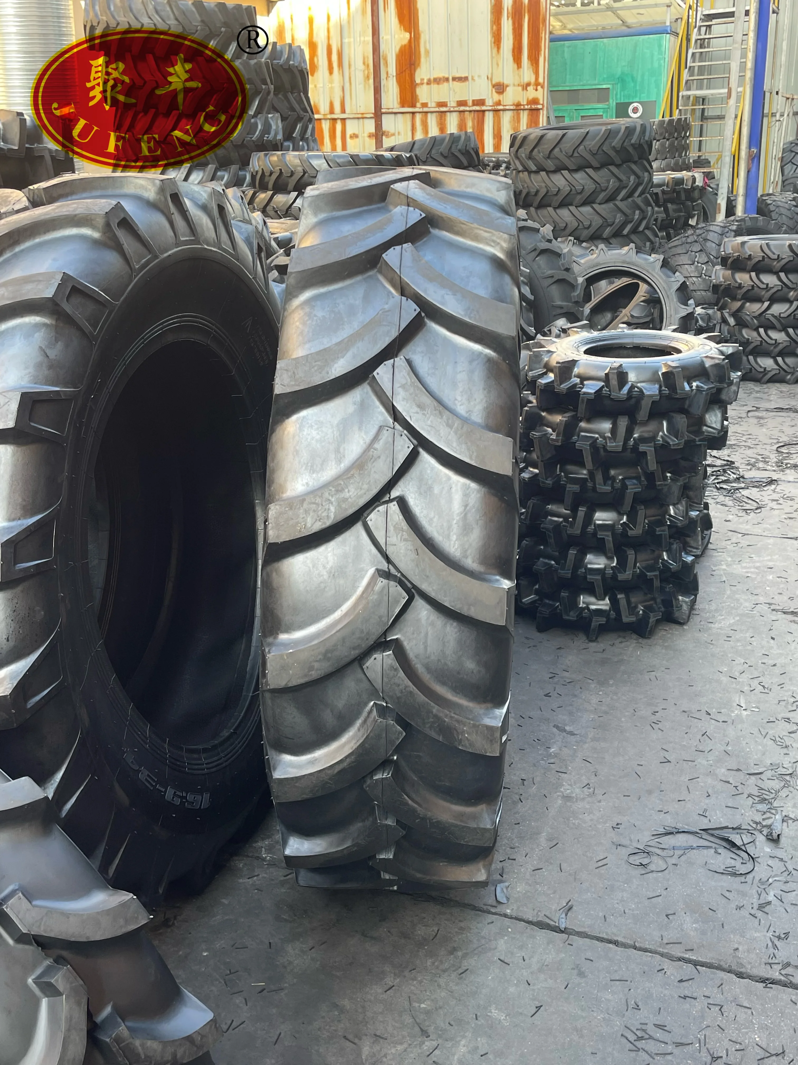 wholesale tires for sale import and export car tyres  23.1-26 16.9-24 12.4-24 18.4-30  18.4-34 12.4-28 14.9-26 18.4-26