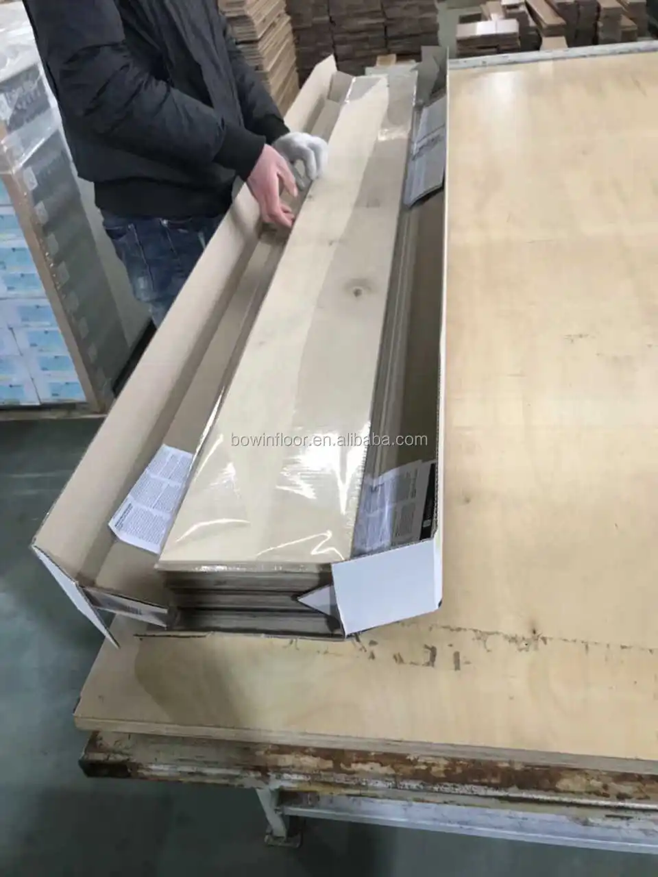  Стандартный деревянный пол из Европейского