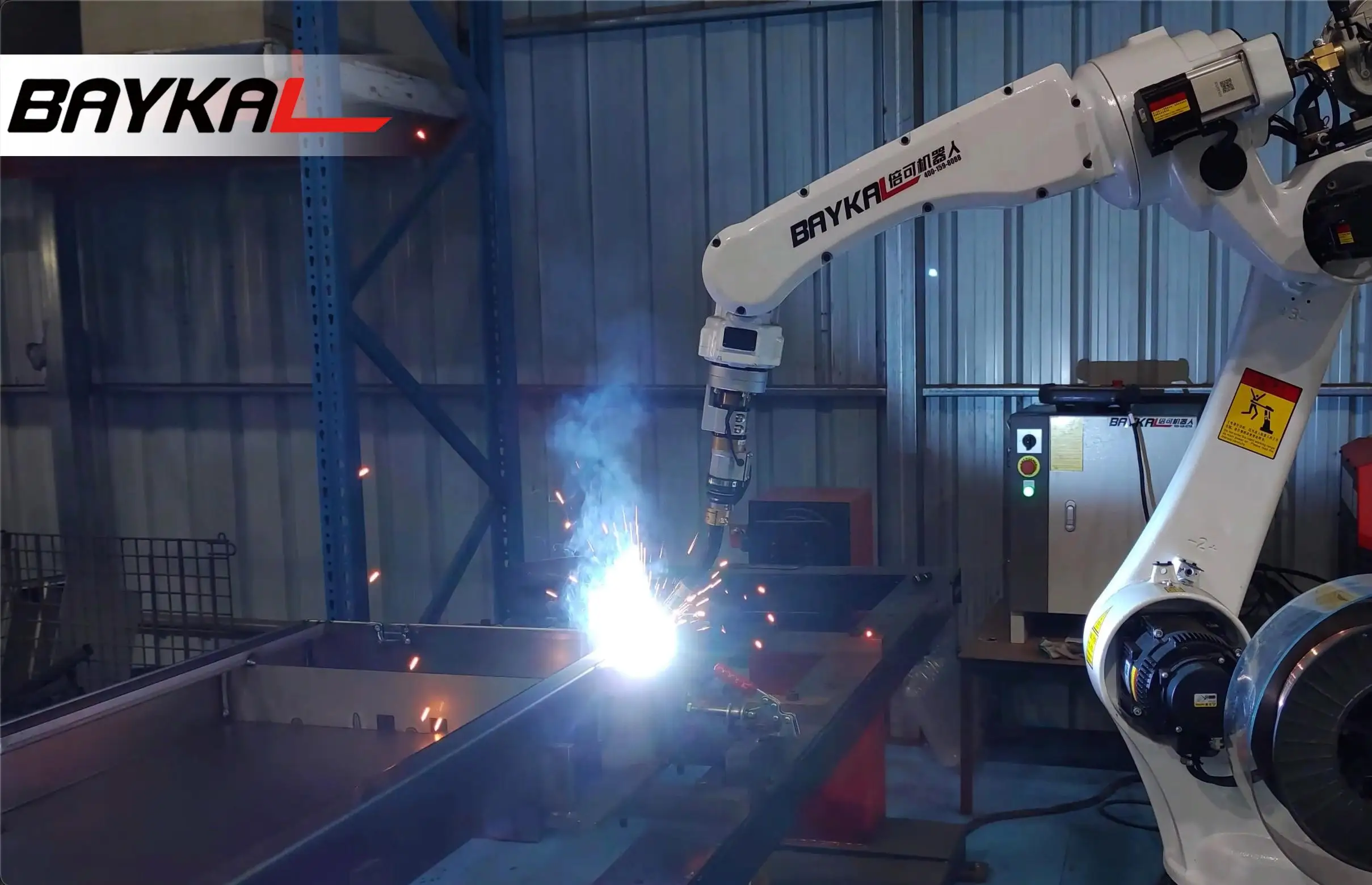 6 Axis Robots Machine Undercarriage Robotic For Frame Welding Robot