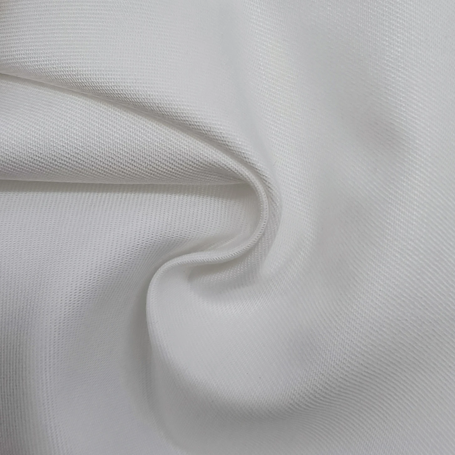 Explosive New Products In stock mens Daffah thobes fabric fashionable latest style stretch plain fabric