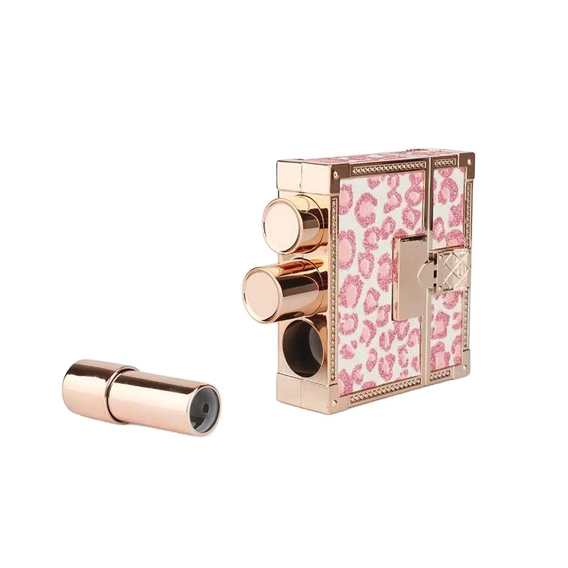 
2021 New Design square shape luxury 3 in 1 gold lipstick tube cosmetic makeup lipstick with chain 