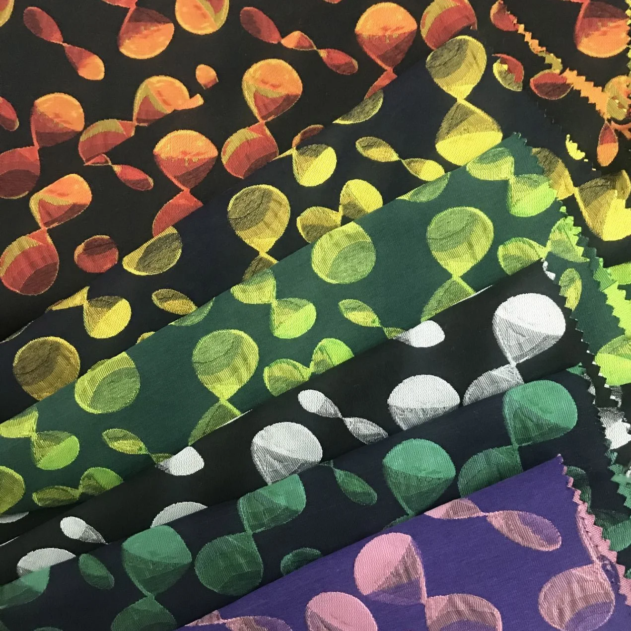 classic colorful 95 polyester 5 elastane fabric for garment dress