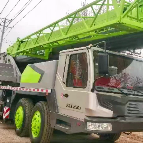 Zoomlion 70-ton crane, five-section arm, main arm 49 meters, counterweight 19 tons, complete procedures, original paint