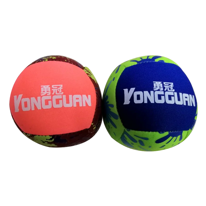 
New products 2019 hot sale waterproof bouncing ball water skim ball for summer fun on beach or swim pool 