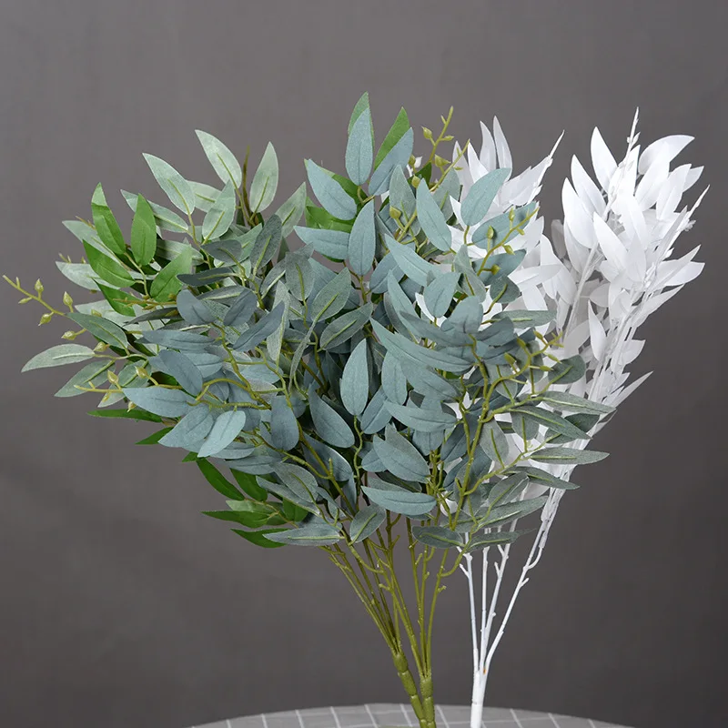 popular hot sale Artificial Eucalyptus and Willow Leaves Hanging Greenery Garland Vine for Wedding Decorations Outdoor
