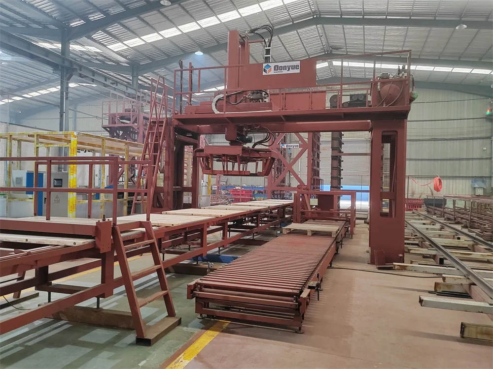 Qt18-15 High Capacity Concrete Block Making Machine Brick Palletizer Bricks Making Machine Block Cuber