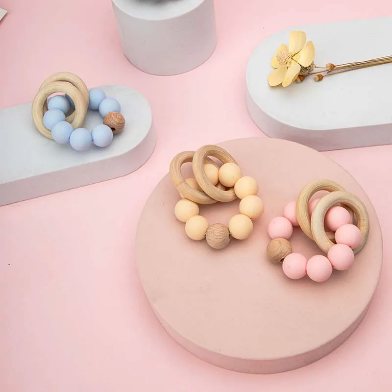 Mumlove Wholesale Wooden Baby Teething Toy Soft Bpa Free Food Grade Wooden Ring Silicone Beads Baby Teether