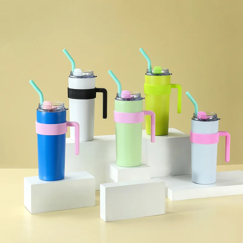 Large capacity Ice King Cup made of stainless steel with straw Portable Double-Wall Glass Mugs with Lid Straw for Water Wine