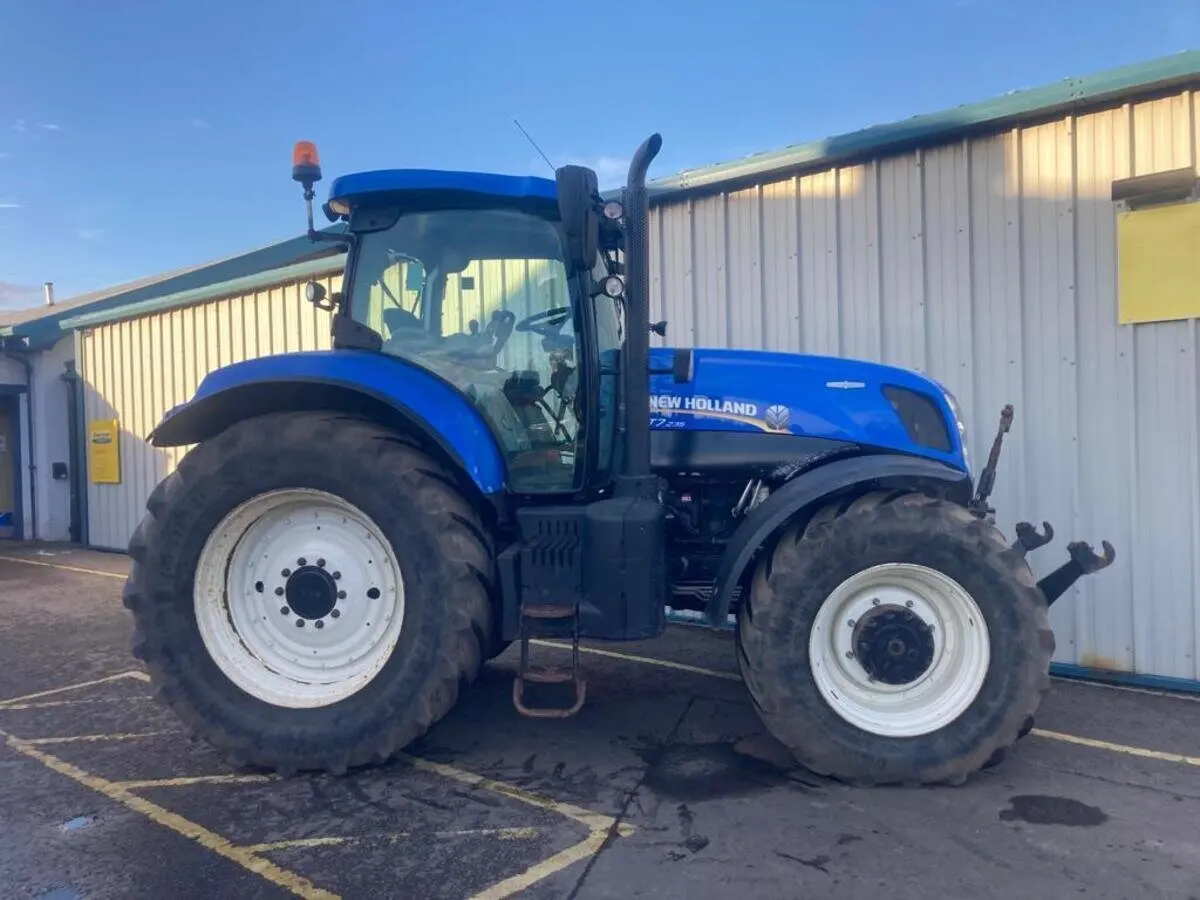 Quality 3032 110hp 4X4WD with cabin tractors for agriculture tractor in second hand And New holland Excel 8010used tractor for s