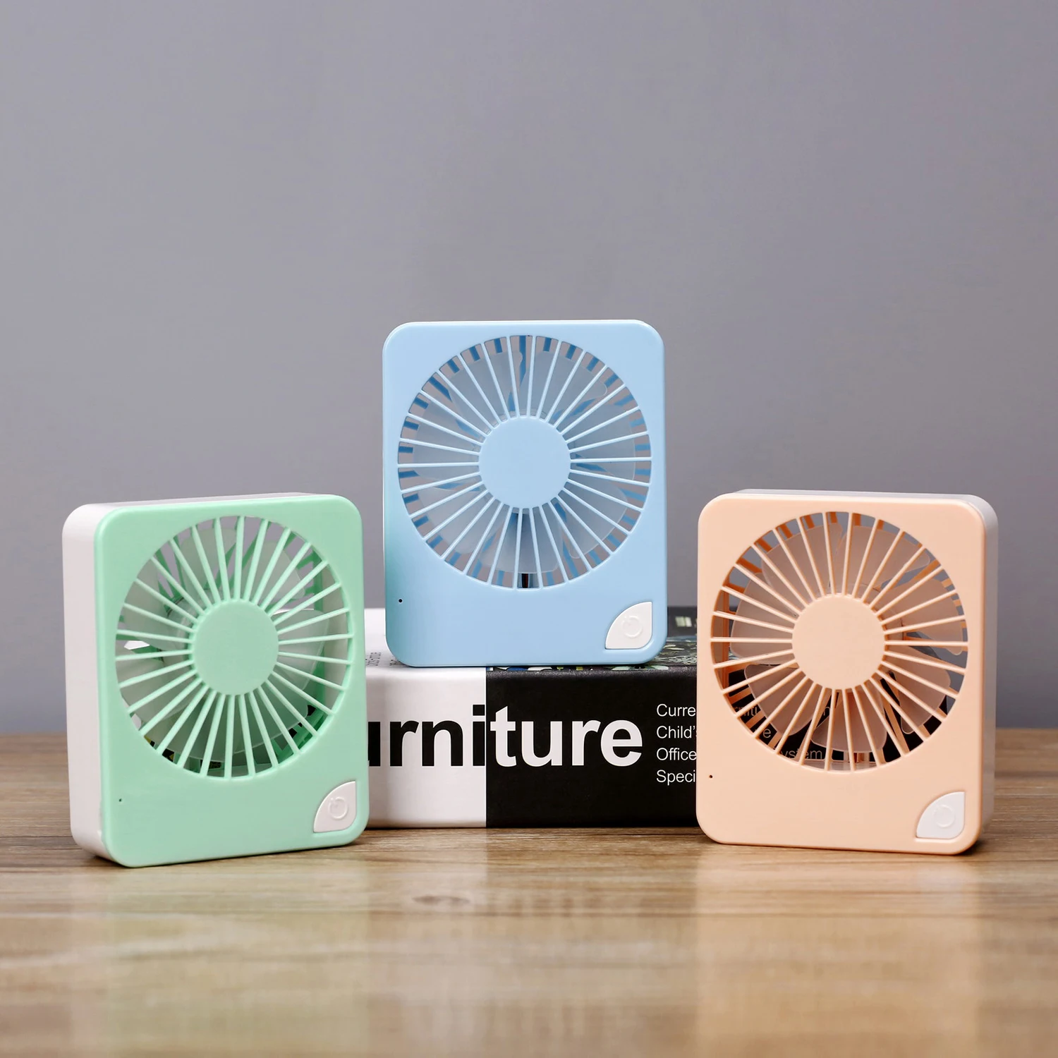 New Design Square Electric Fan High Wind Mute Macaron USB Rechargeable Mini Desktop fan