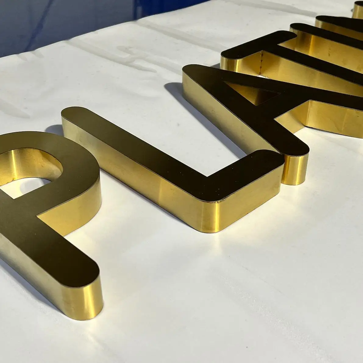 Custom Indoor Outdoor Mirror Polished Gold Color Stainless Steel Letter 3D Metal Alphabet Letters For Store