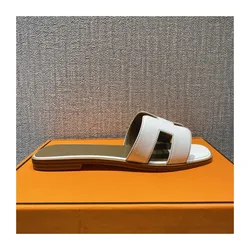 Женские летние шлепанцы, 2023 повседневные красные кожаные шлепанцы на плоской подошве