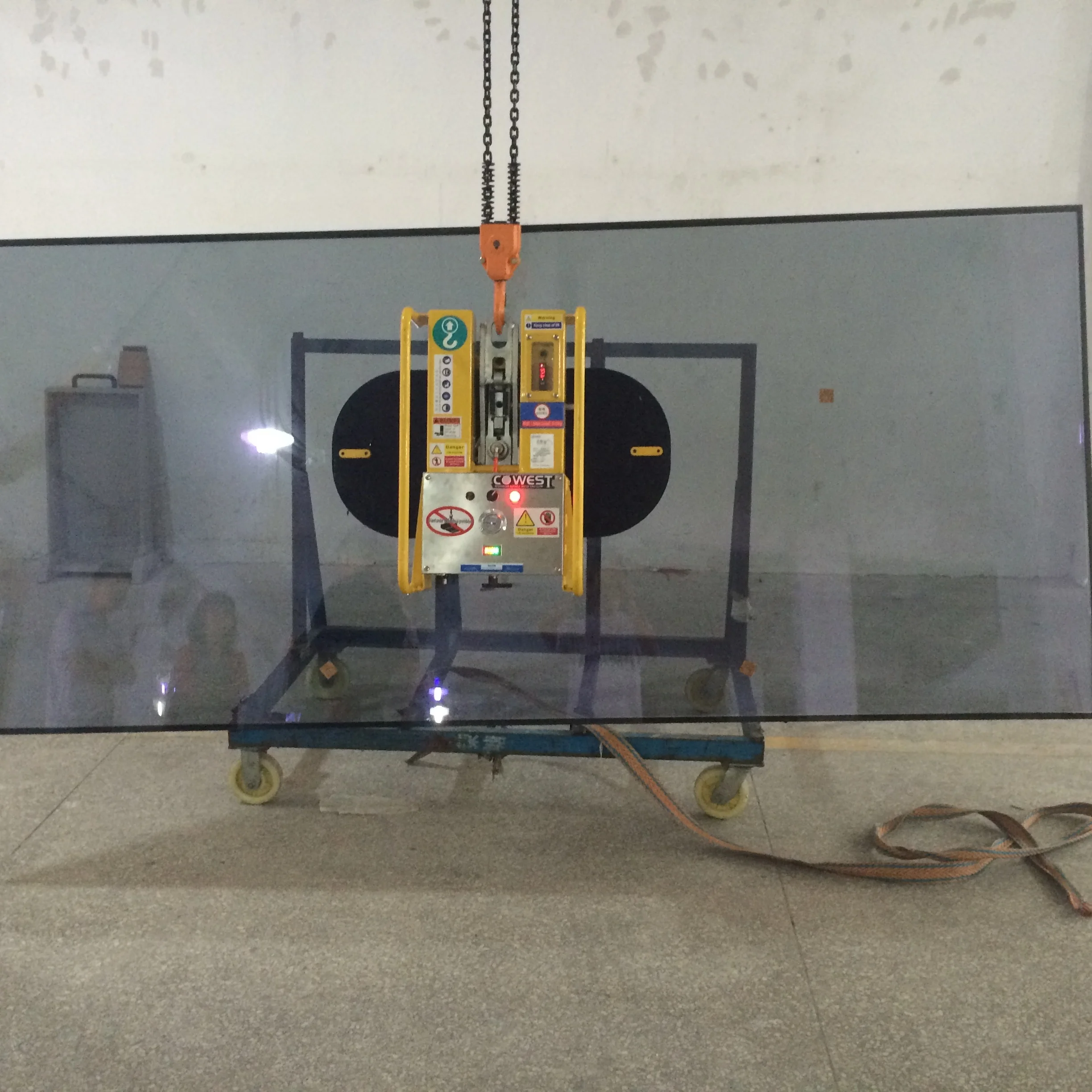 Glass vacuum  lifter
