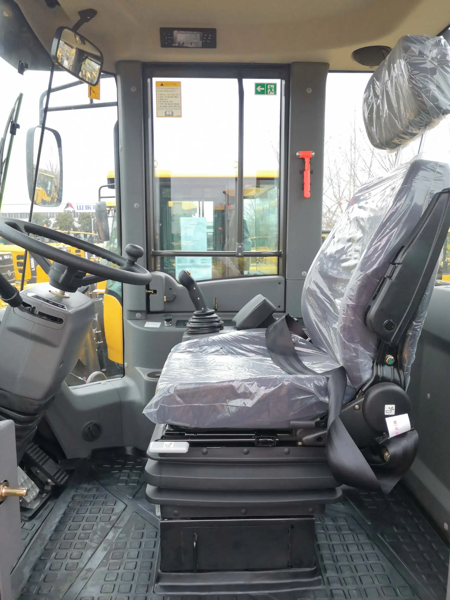 SHANDONG Famous Brand 5 ton Road Machine Wheel Loader L956F With Great Reliability Hot Sale