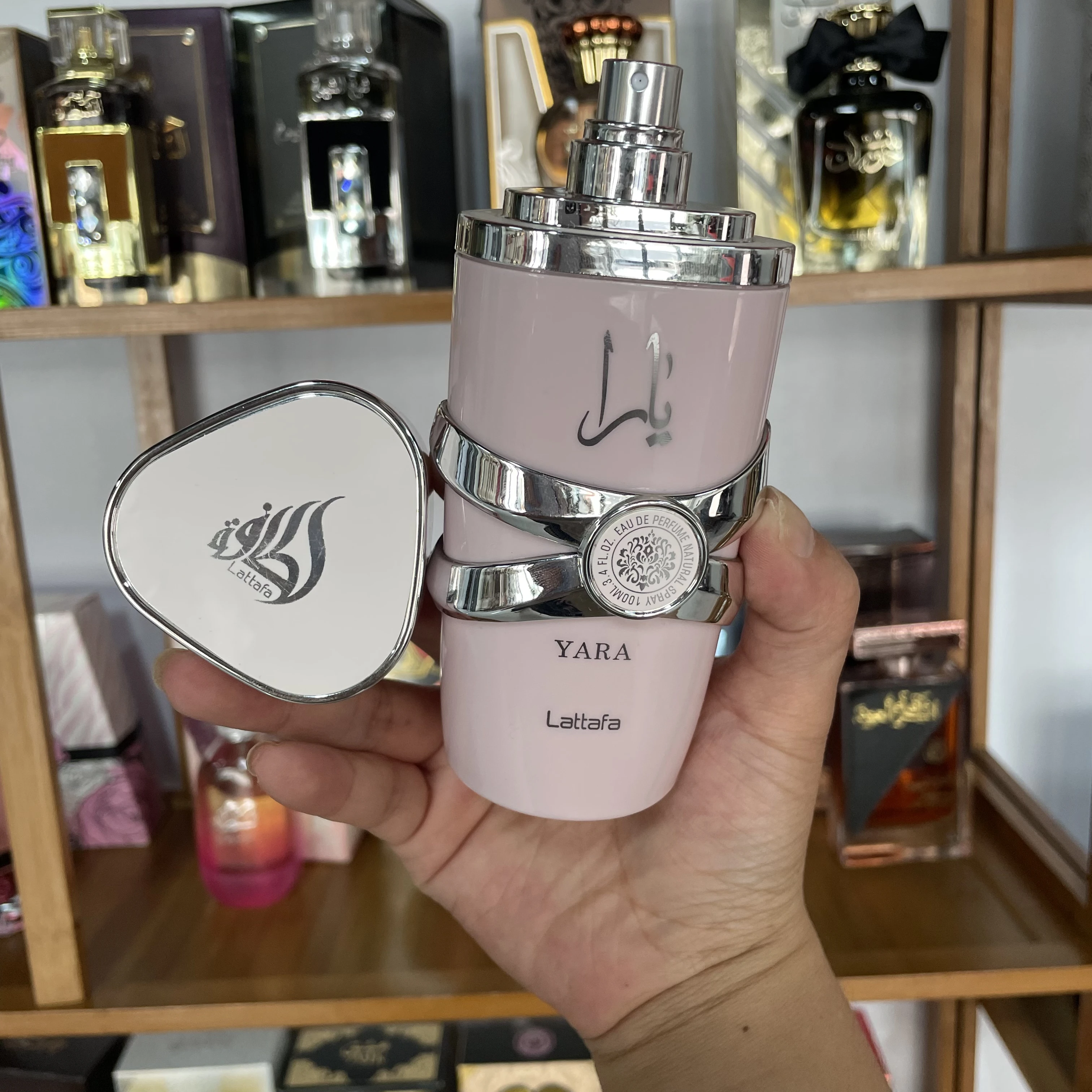 Popular design  boss perfume  body spray perfume  dubai perfumes wholesale  YARA  pink