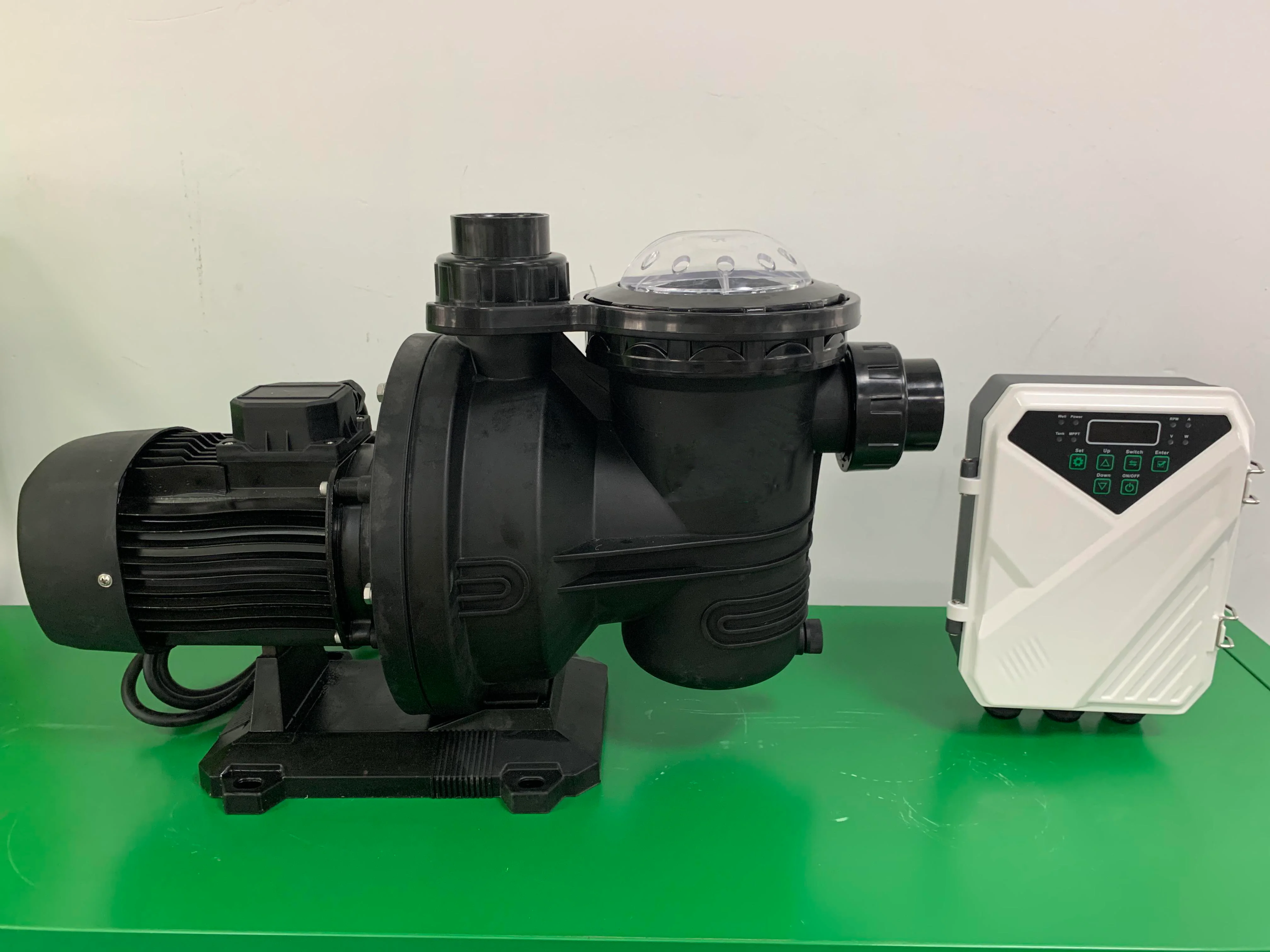 2Inch Water Outlet 72V 900W High Voltage IP65 Protection Mppt Controller Brushless AC/DC Motor Centrifugal Solar Water Pump