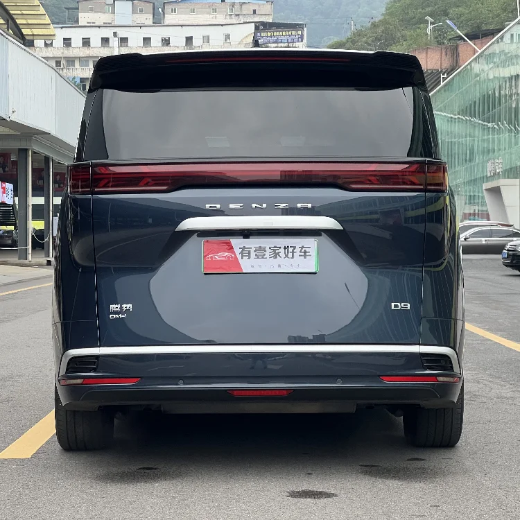 Дешевые MPV Denza D9 2022 подержанные автомобили denza d9 DM-i 1040 премиум-модель 1 5 л пятидверный семиместный китайские