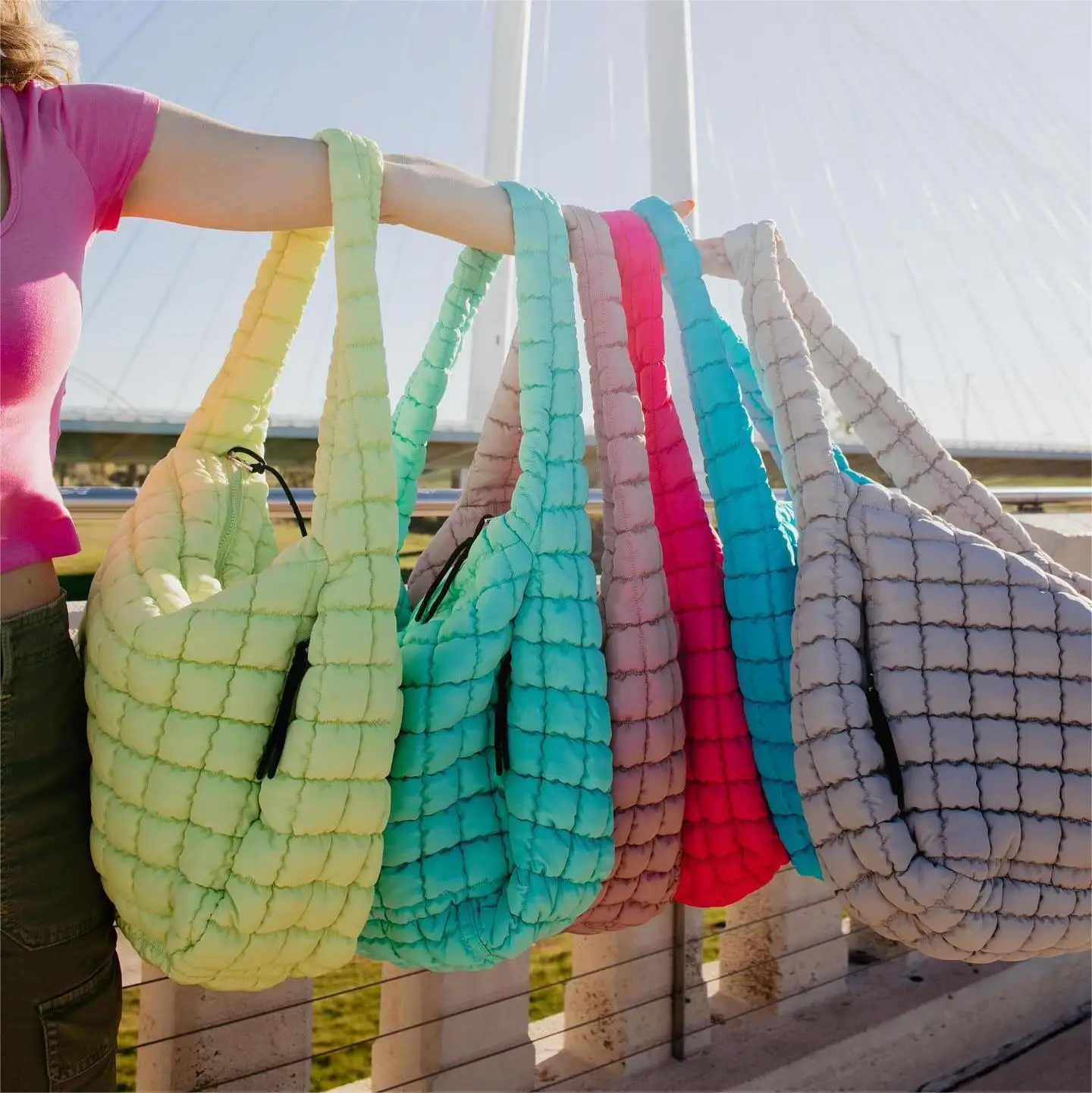 Lightweight Fashionable Nylon Quilted Soft Puffy Tote Custom Logo Puffer Tote Bag For Lady