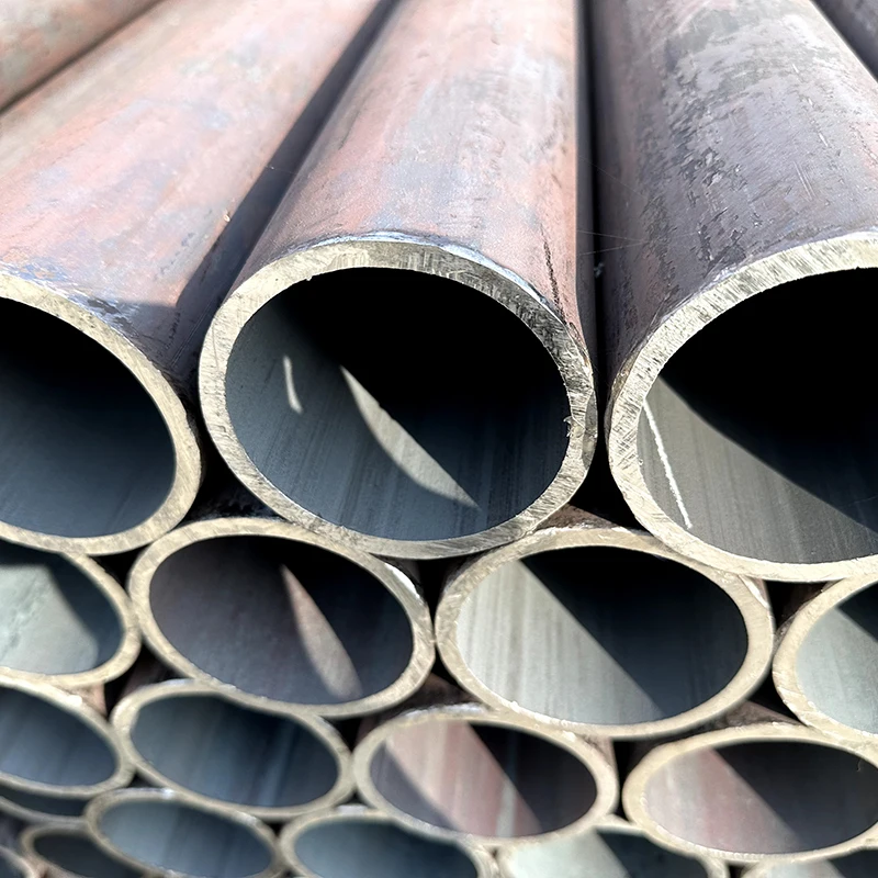 ASTM SAE AISI A333 Low Carbon Seamless Steel Pipe Tube 16mn Ms Hollow Pipes Pipes