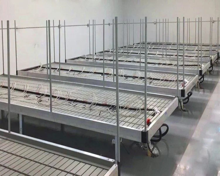 Factory price indoor farming easily assembled hydroponic movable 4x8ft Benches and drain Table Trays for greenhouse